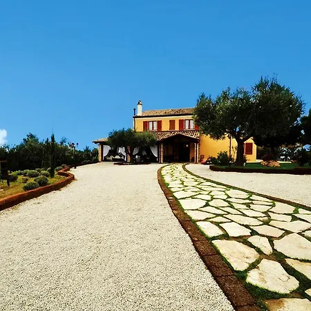 בית כפרי Briciola Di Sole גרוטמארה